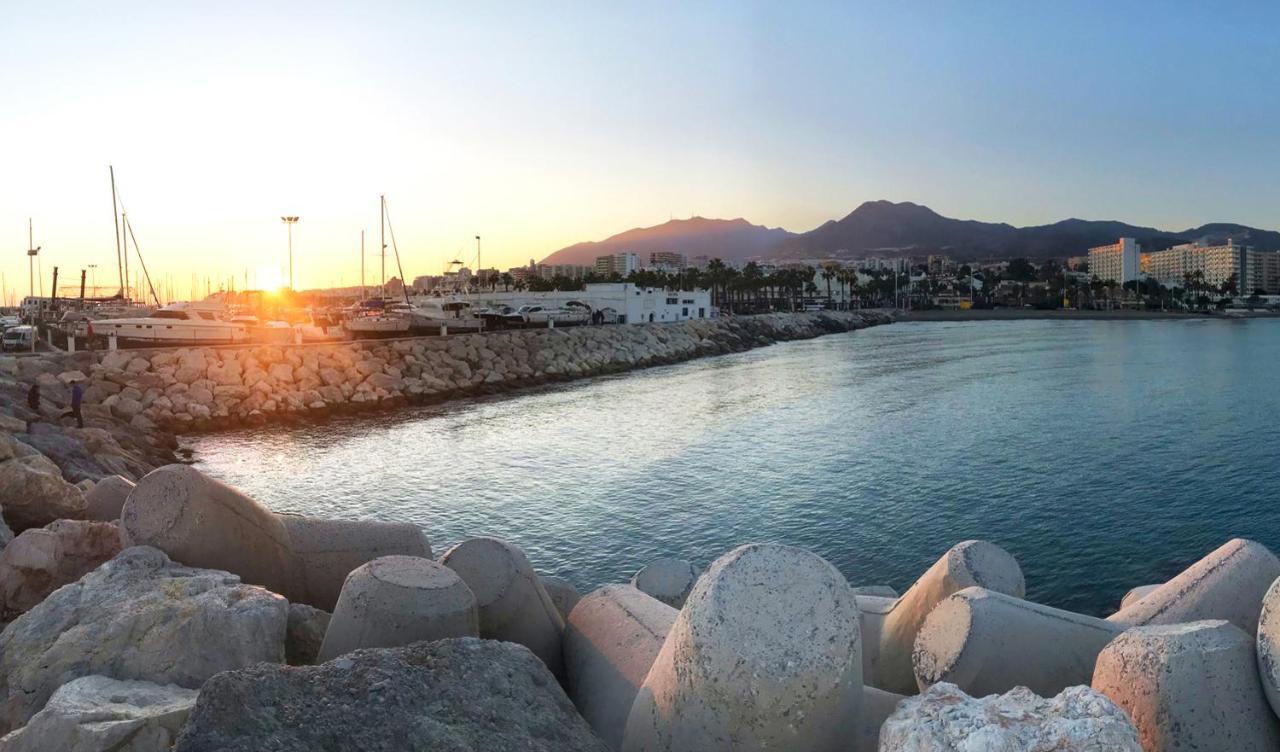 Benal beach vista al mar y parque acuático Benalmádena Esterno foto