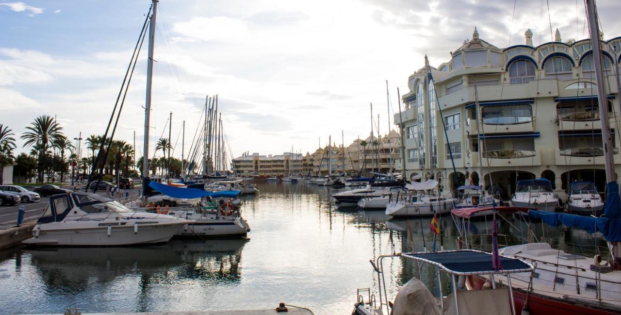 Benal beach vista al mar y parque acuático Benalmádena Esterno foto